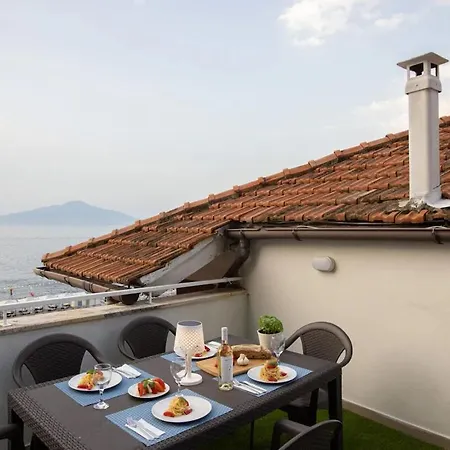 Apartman Sorrentovibes - Seaview On The & Amazing Views Terrace *