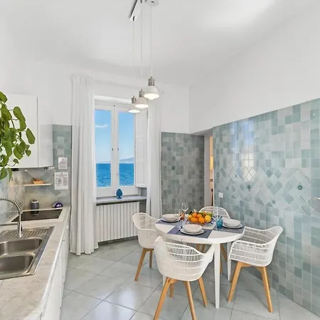 Apartment Sorrentovibes - Seaview On The & Amazing Views Terrace Sorrento