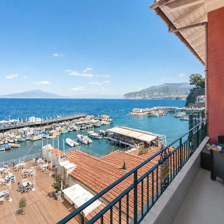 Sorrentovibes - Seaview On The & Amazing Views Terrace דירה סורנטו